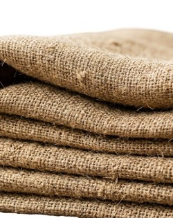 150 Ft x 8 Ft Poultry Jute Curtains